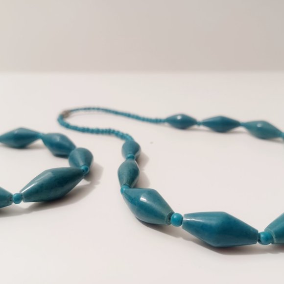 Vintage 1980s Turquoise Bead Necklace and Bracelet Set - Picture 2 of 2